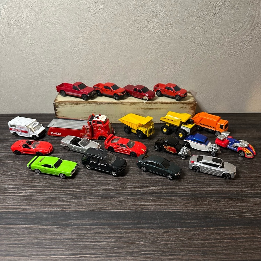 Maisto Die Cast Cars Lot (20) Loose